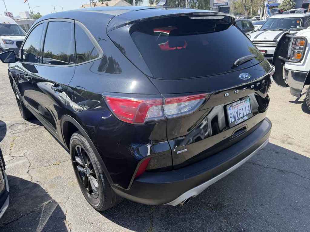 2020 Ford Escape Image 4