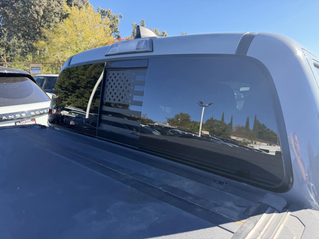 2021 Toyota Tacoma Image 11