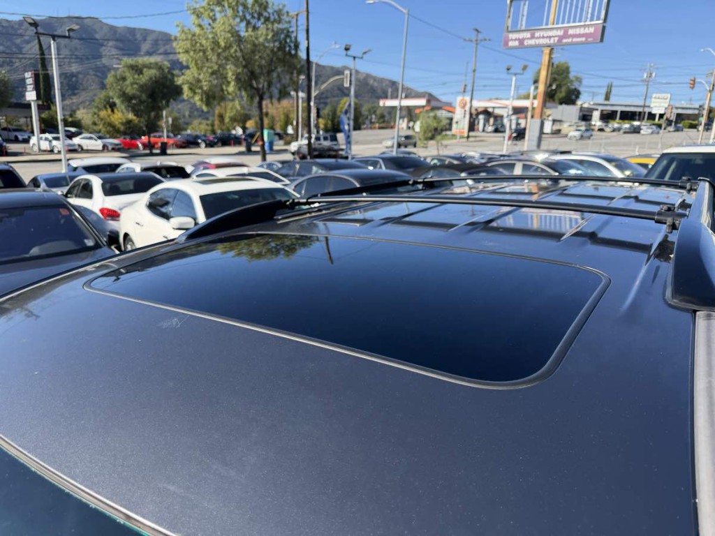 2012 Toyota Highlander Image 7