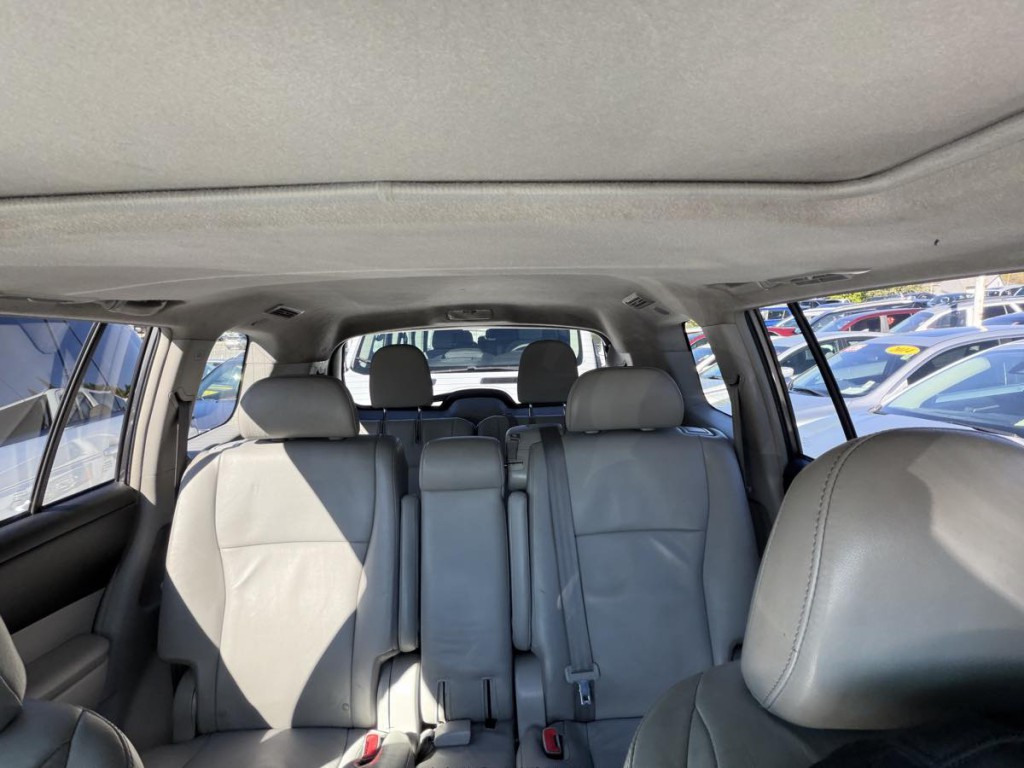 2012 Toyota Highlander Image 11