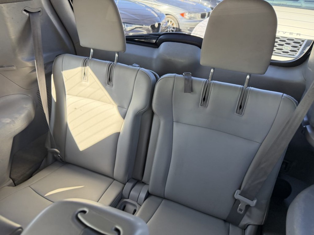 2012 Toyota Highlander Image 21