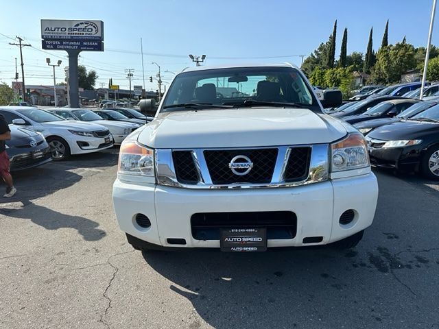 2014 Nissan Titan Image 2