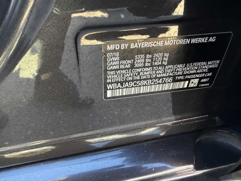 2019 BMW 5 Series Image 19