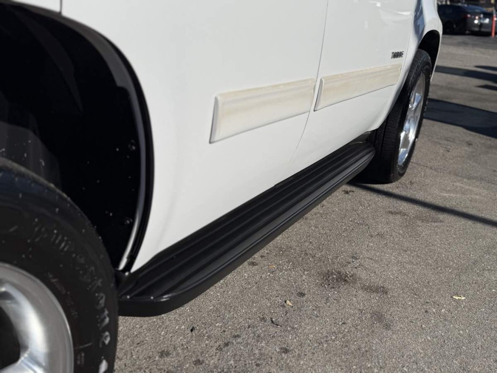 2011 Chevrolet Tahoe Image 7