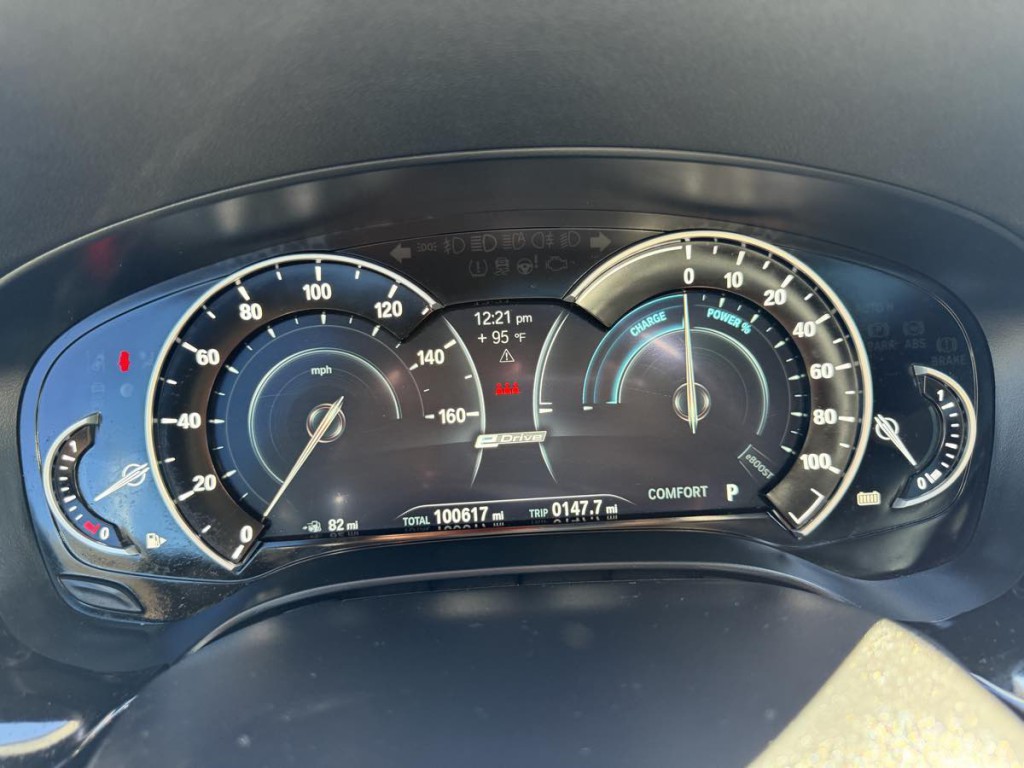 2019 BMW 5 Series Image 12