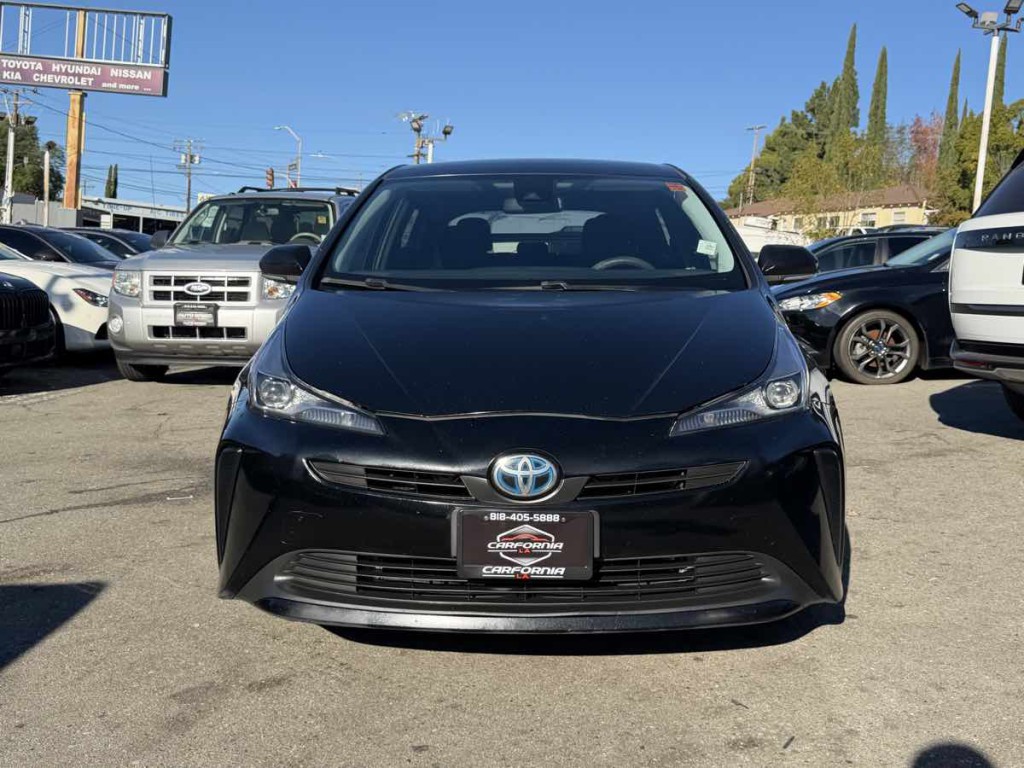 2021 Toyota Prius Image 2
