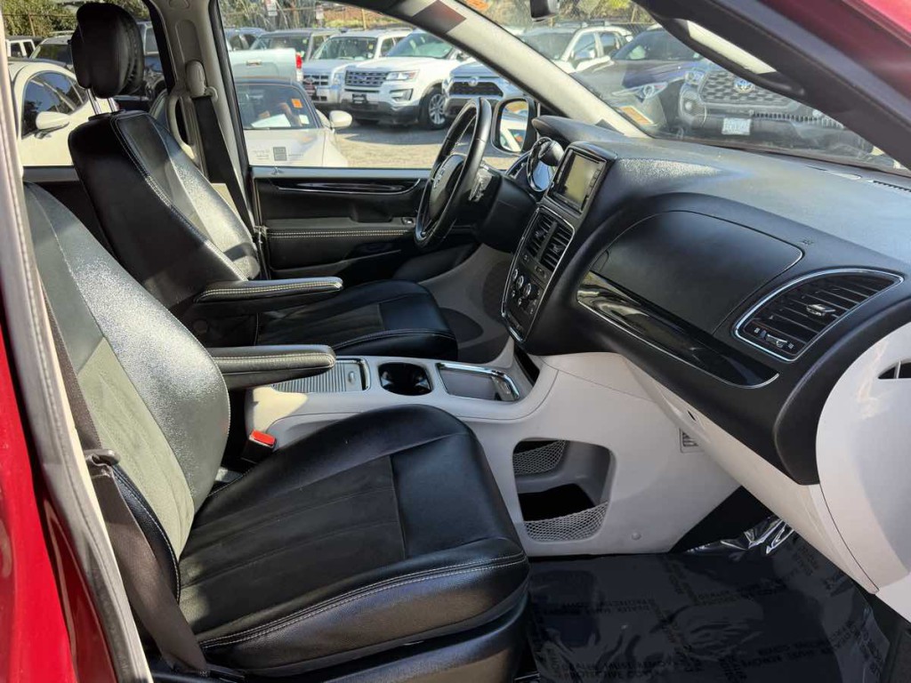 2019 Dodge Grand Caravan Image 12