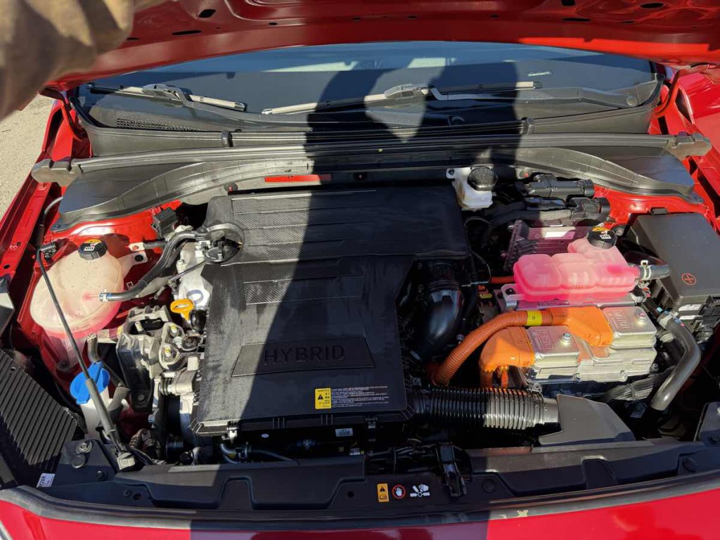 2022 Hyundai Ioniq Hybrid Image 20