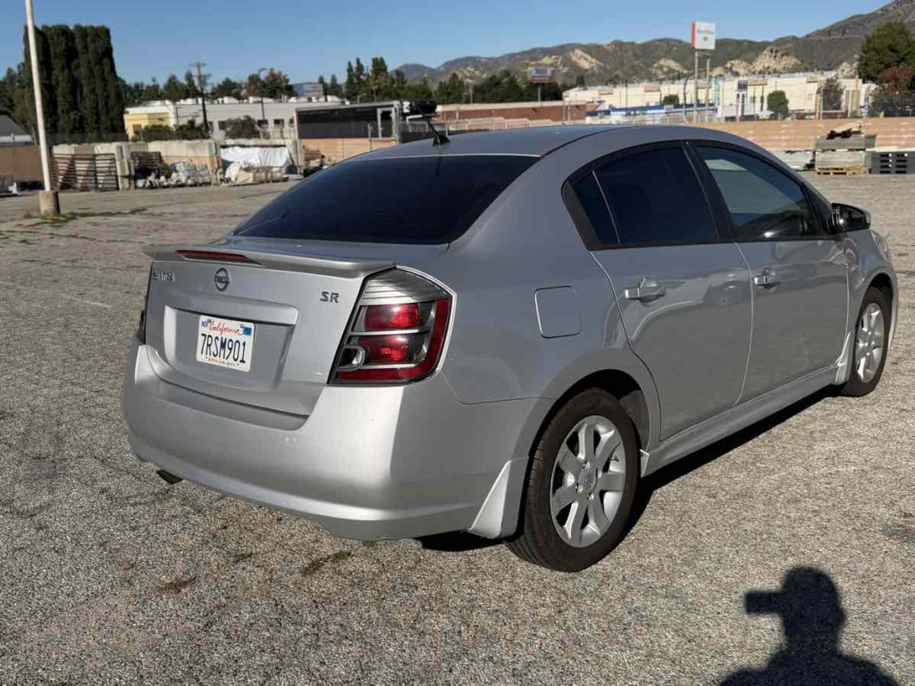 2012 Nissan Sentra Image 6