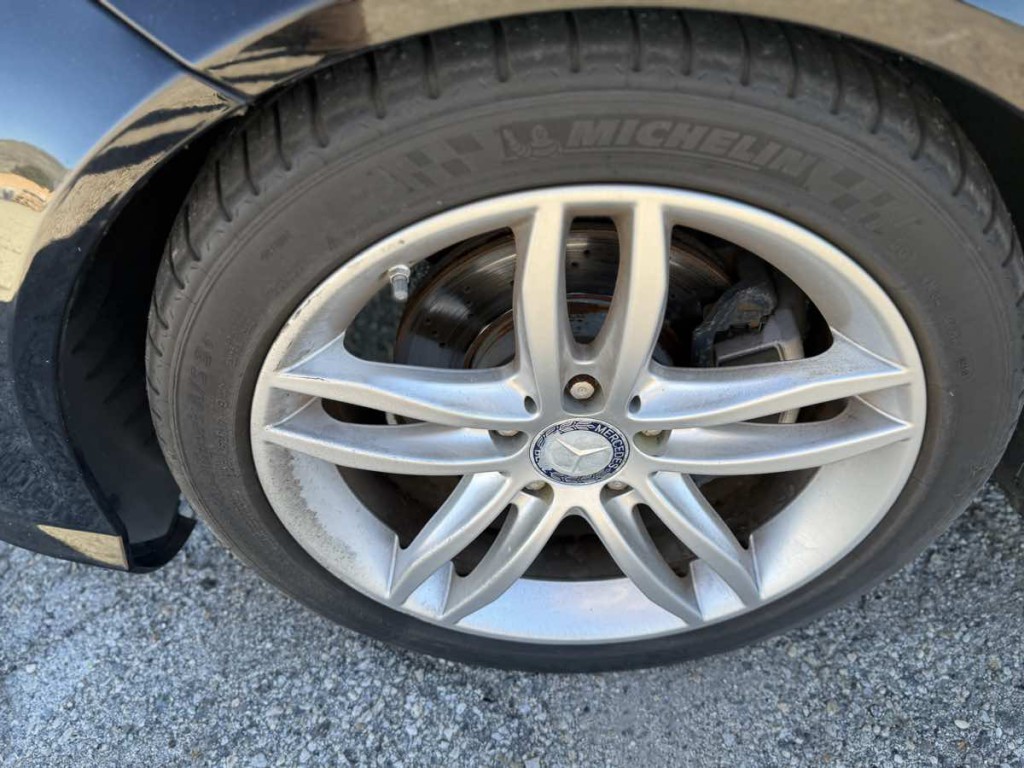 2012 Mercedes-Benz C-Class Image 7