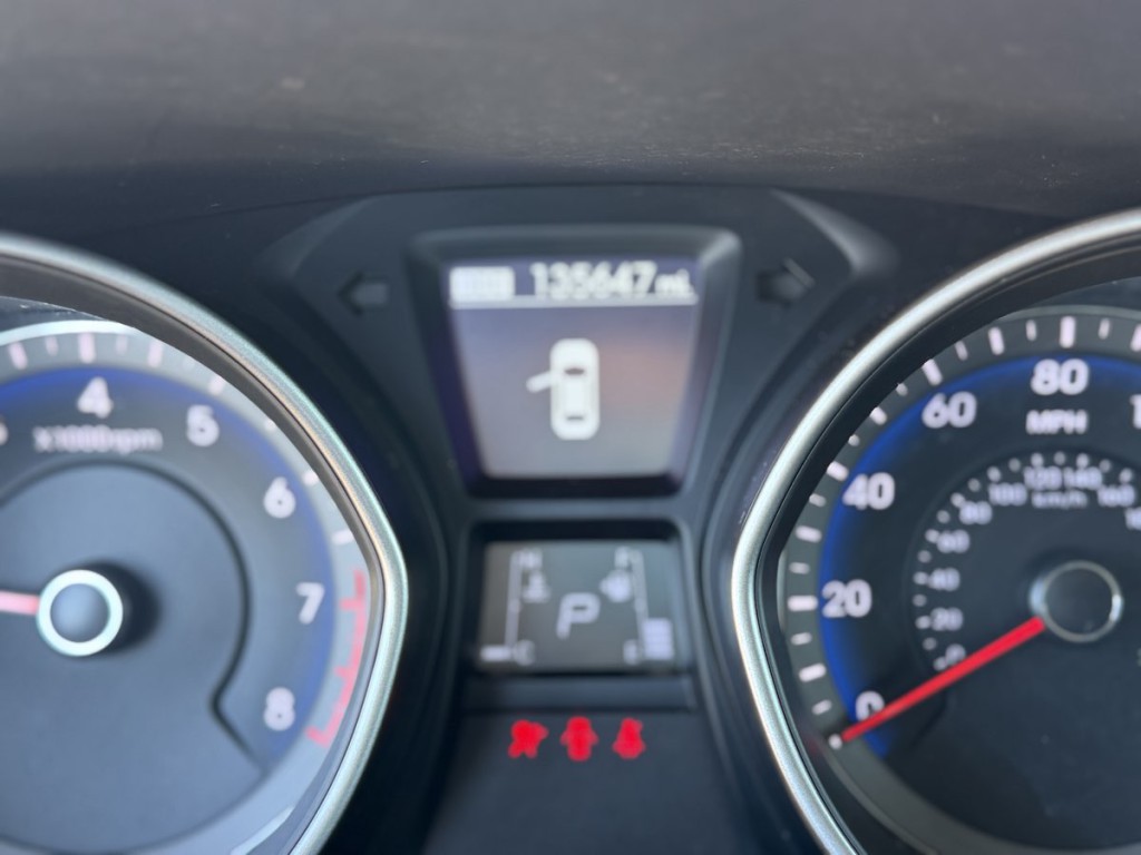 2016 Hyundai Elantra Image 18