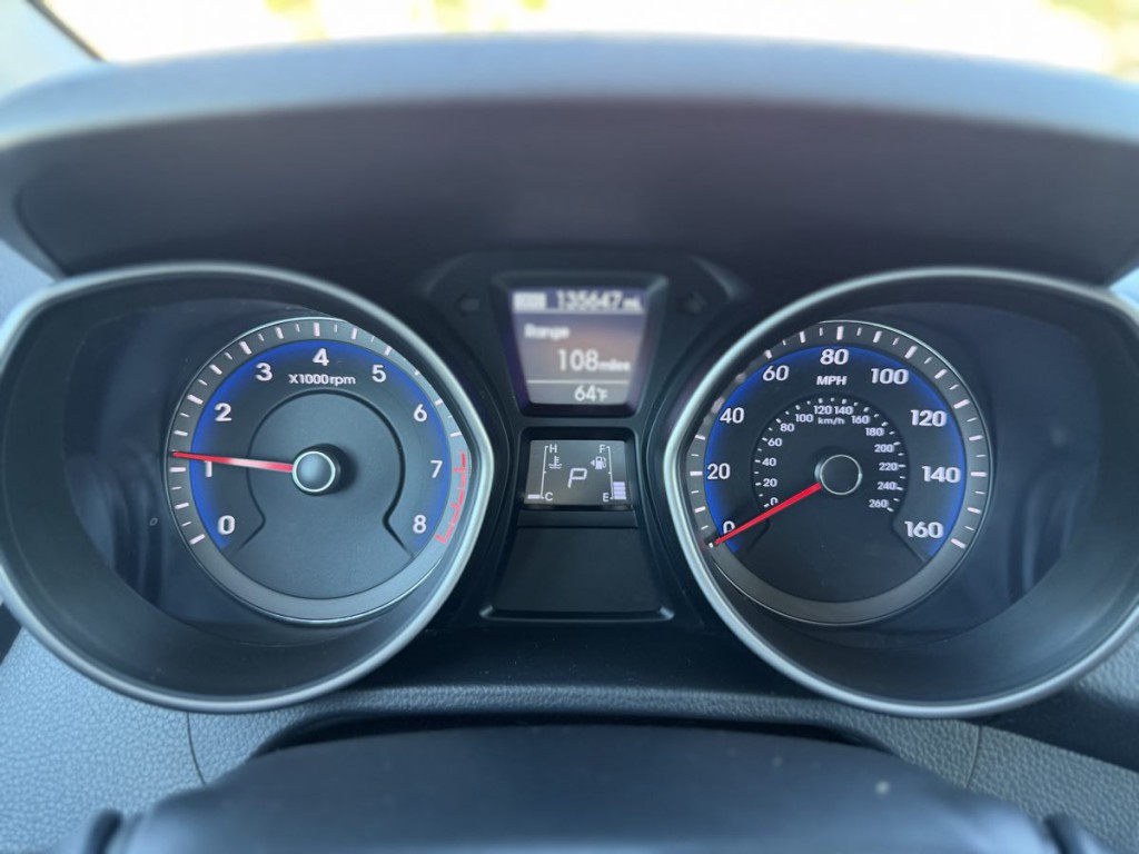 2016 Hyundai Elantra Image 20