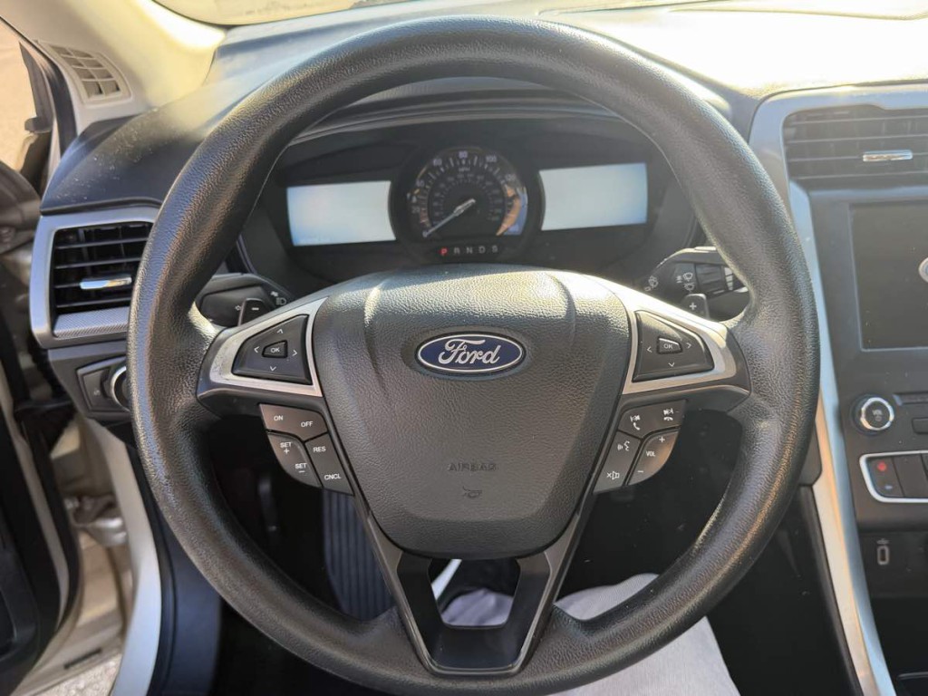 2018 Ford Fusion Image 14