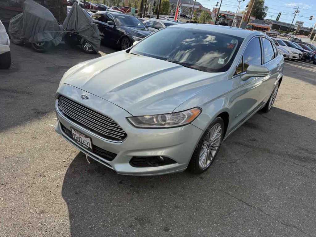 2014 Ford Fusion Image 3
