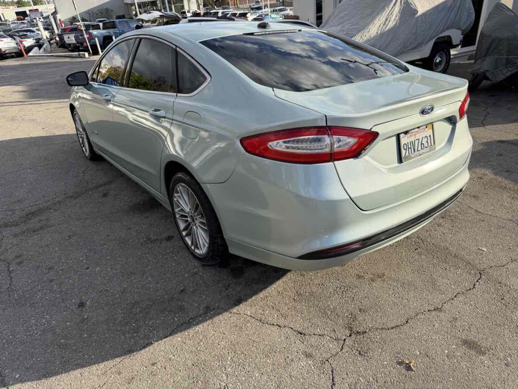 2014 Ford Fusion Image 4