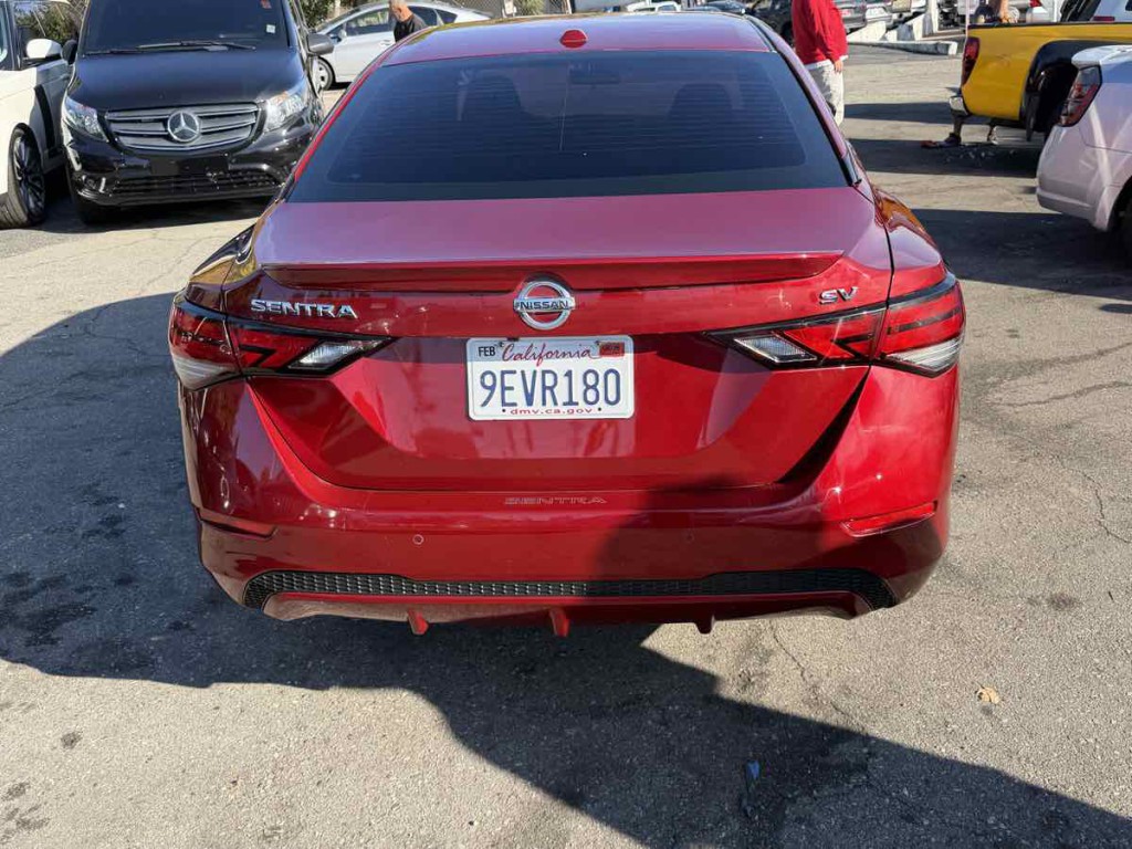 2022 Nissan Sentra Image 5