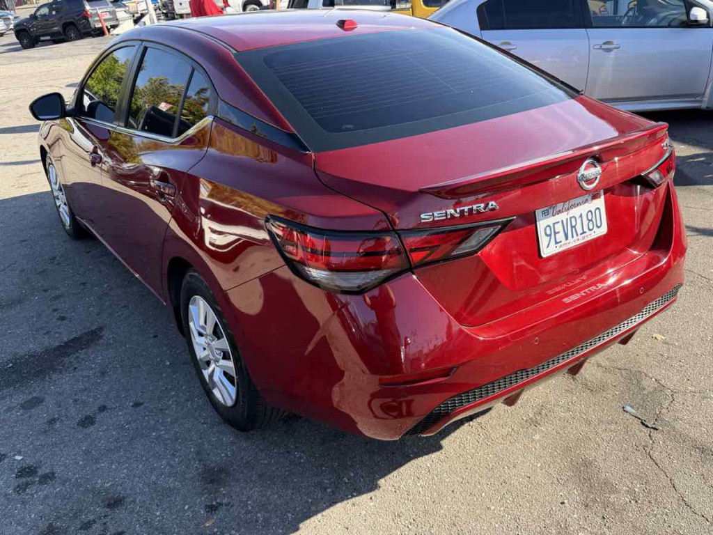 2022 Nissan Sentra Image 6