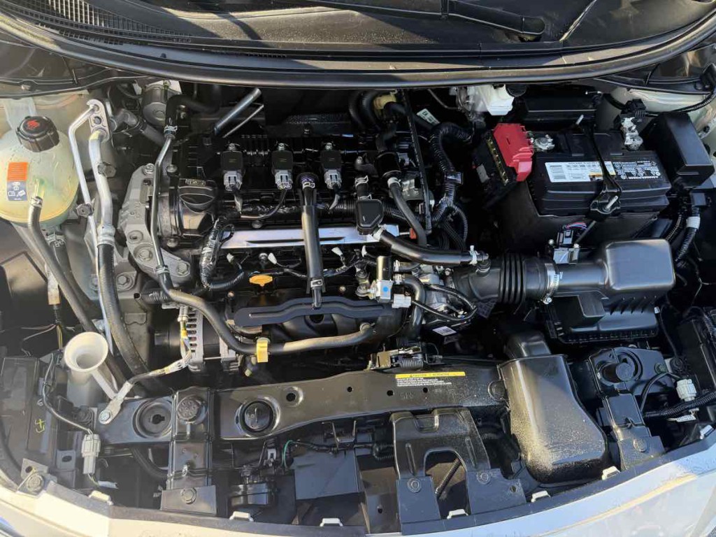 2021 Nissan Versa Image 16