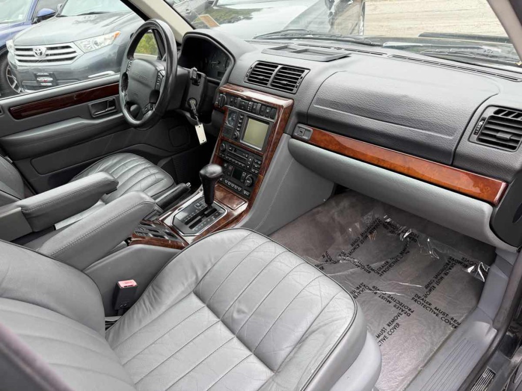 2001 Land Rover Range Rover Image 8