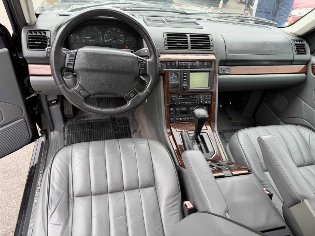 2001 Land Rover Range Rover Image 10