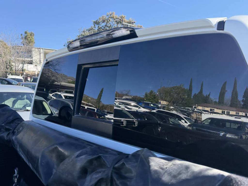 2018 Nissan Titan Image 10