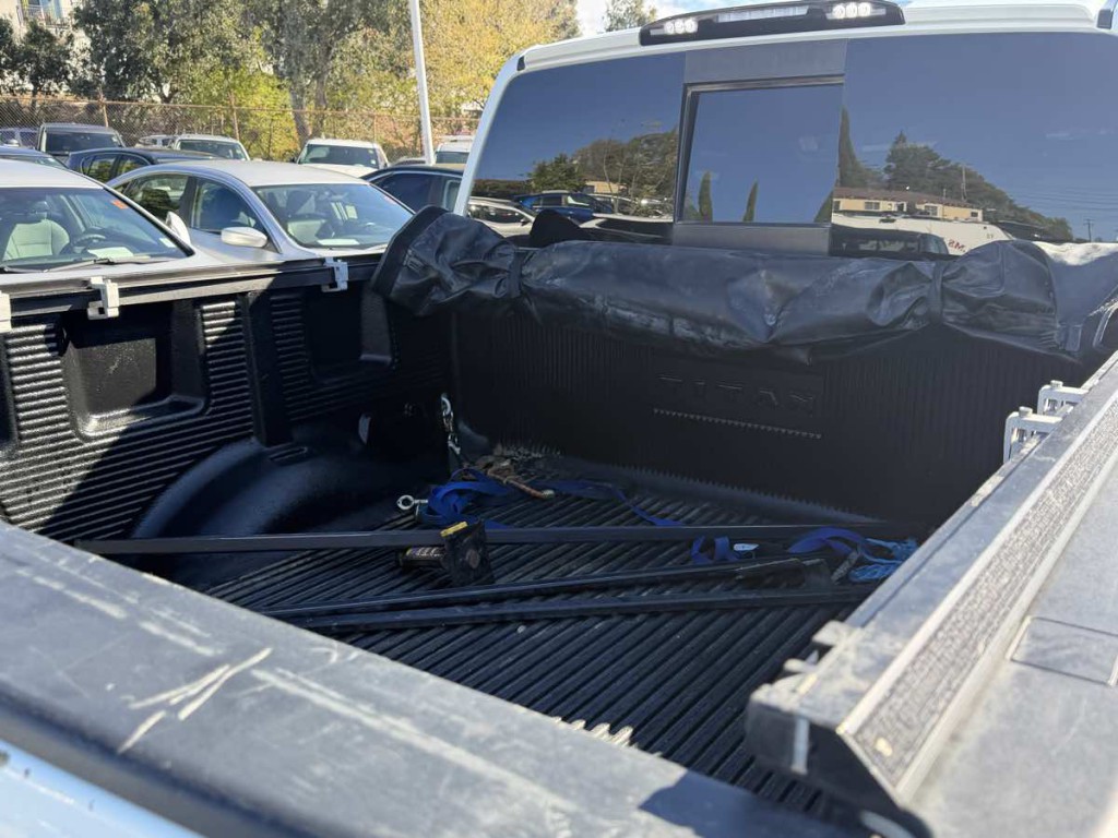 2018 Nissan Titan Image 11