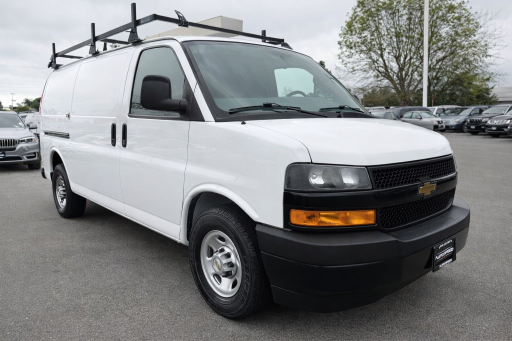 2020 Chevrolet Express Image 1