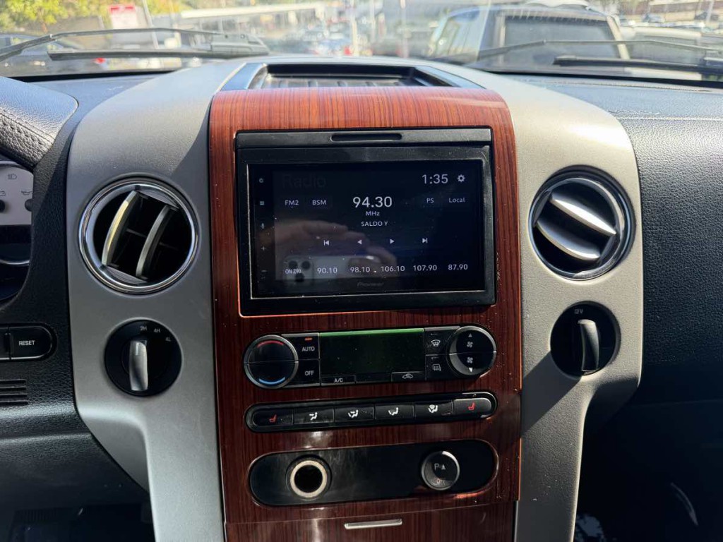 2006 Ford F-150 Image 22