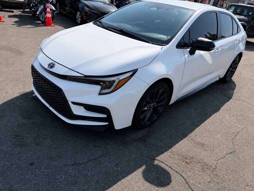 2024 Toyota Corolla Image 3