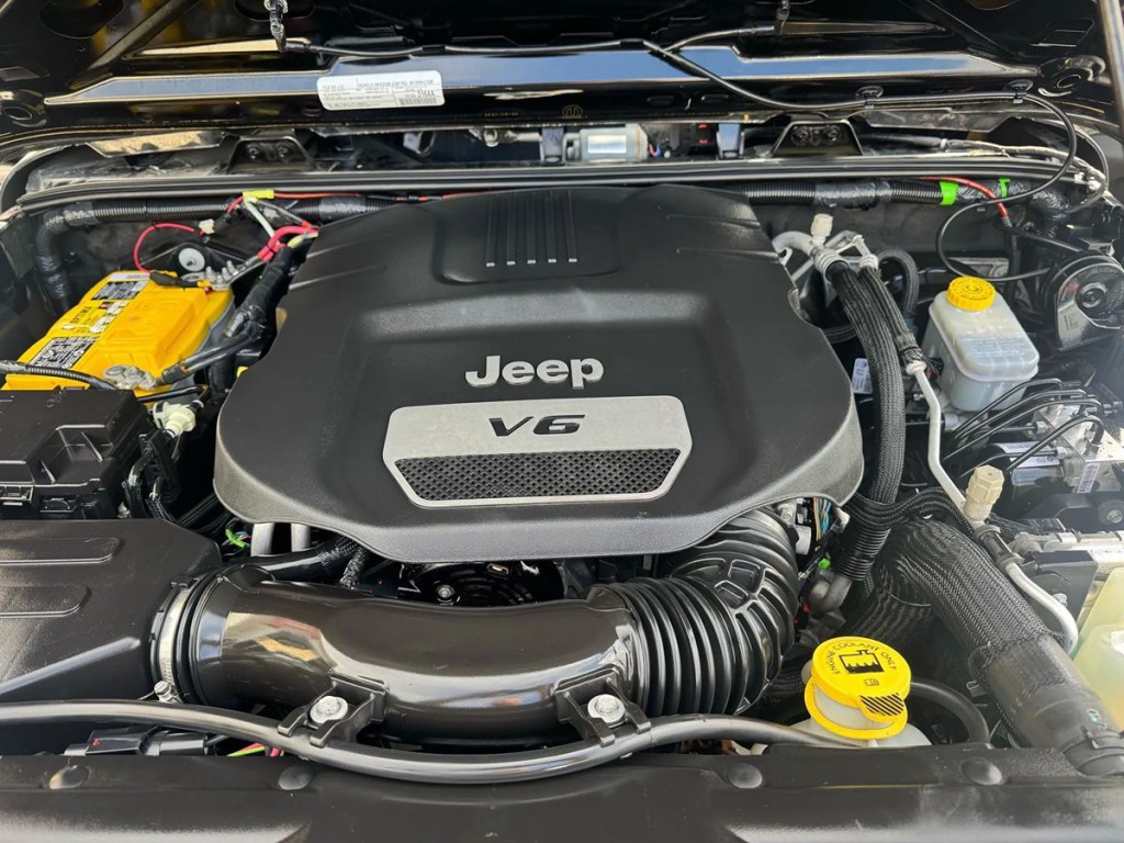 2018 Jeep Wrangler Image 9