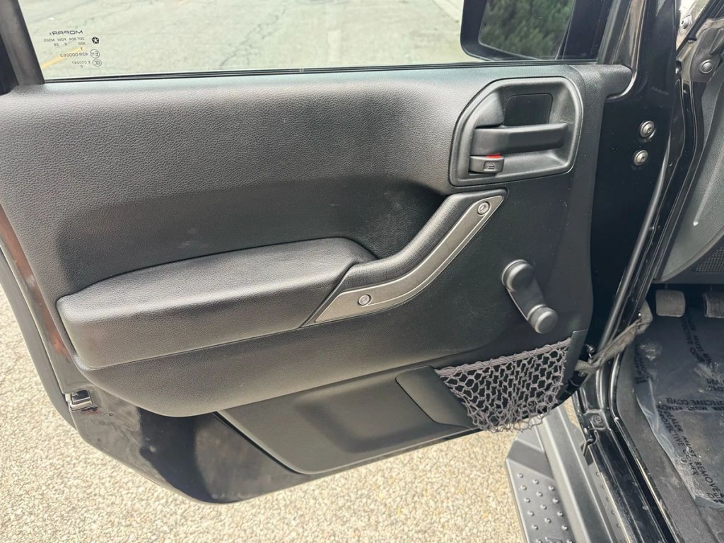 2018 Jeep Wrangler Image 11