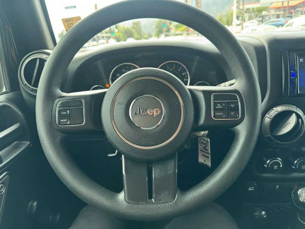 2018 Jeep Wrangler Image 13