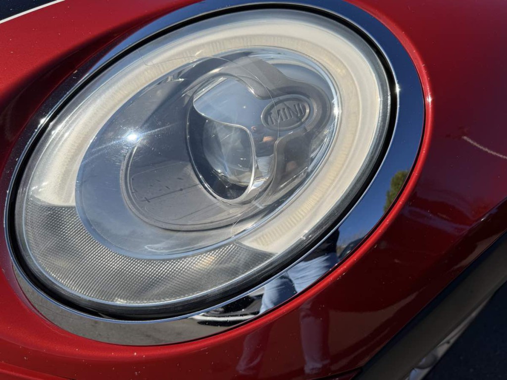 2014 MINI Cooper Image 29