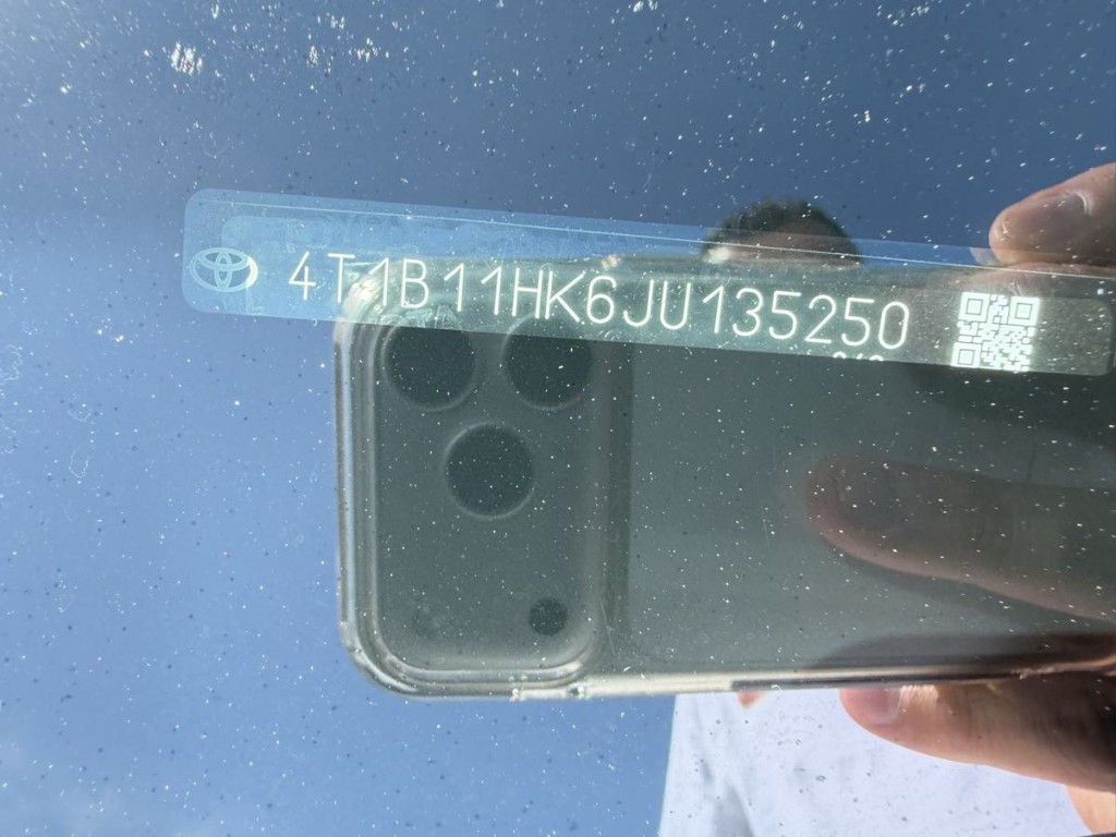 2018 Toyota Camry Image 22