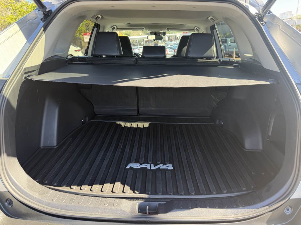 2022 Toyota Rav4 Image 10