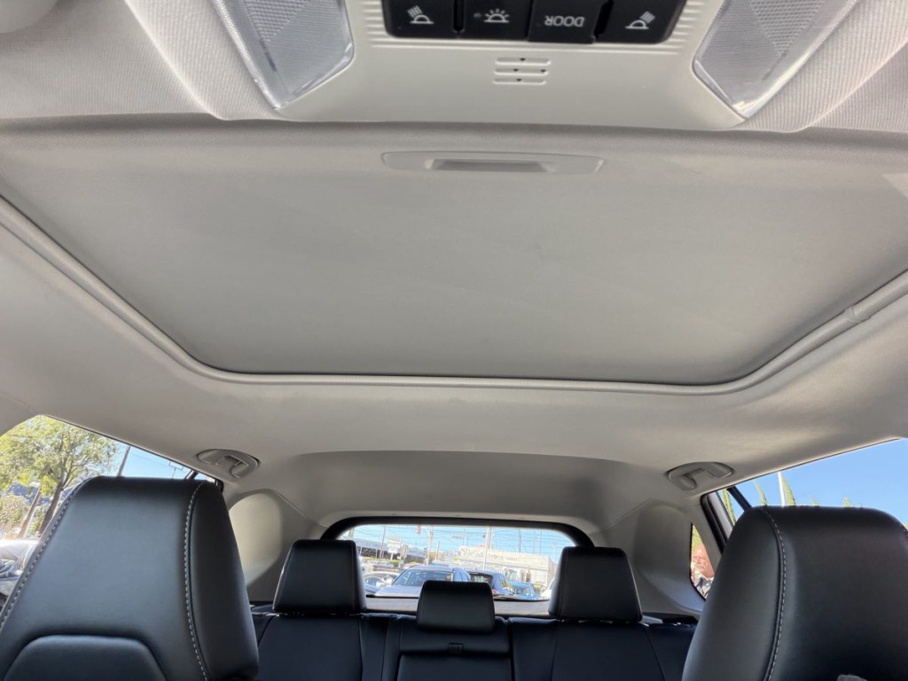 2022 Toyota Rav4 Image 19