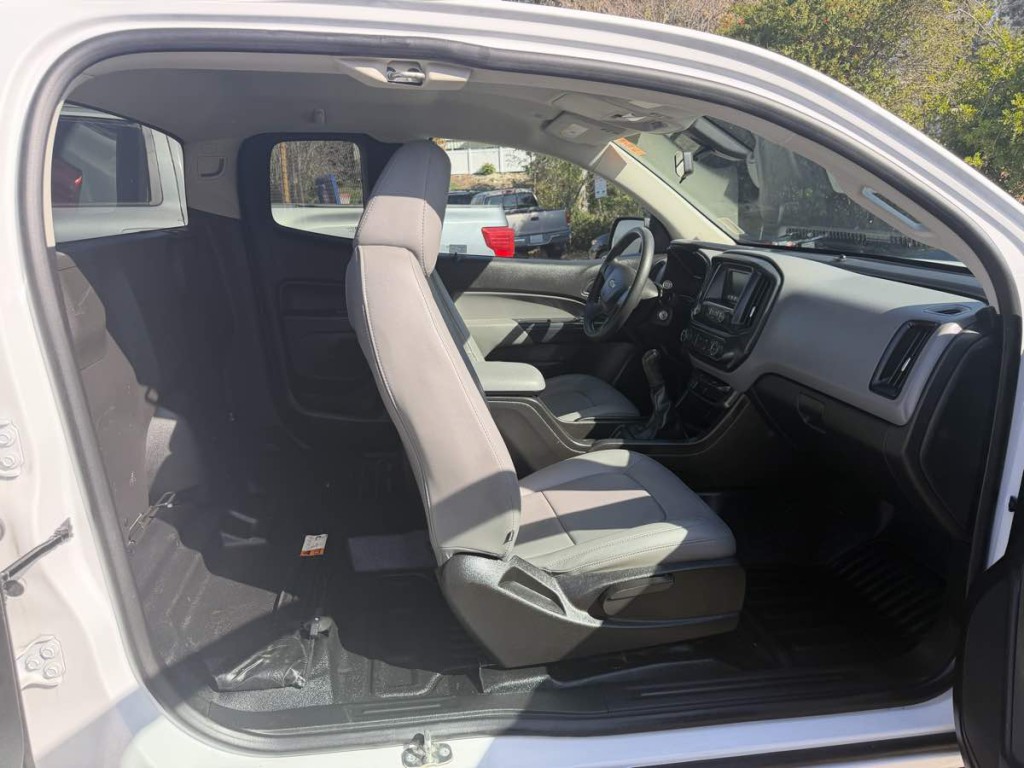 2016 Chevrolet Colorado Image 8