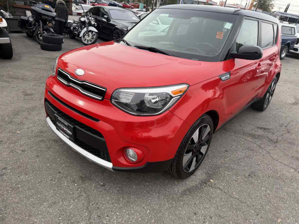 2018 Kia Soul Image 2