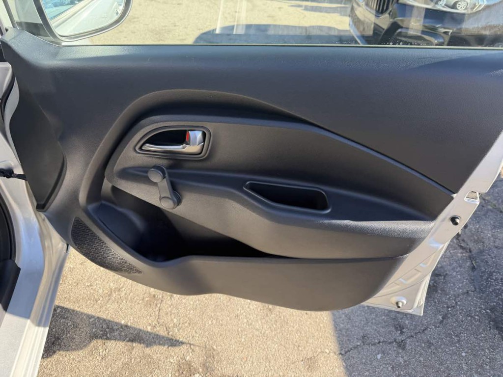 2012 Kia Rio Image 12