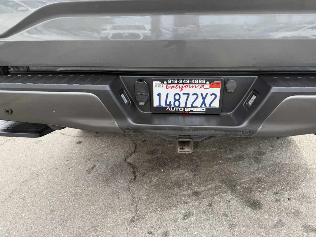 2015 Ford F-150 Image 10