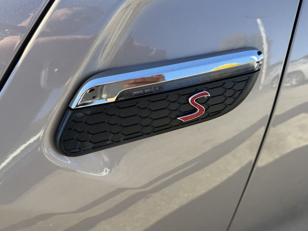 2022 MINI Cooper Image 9