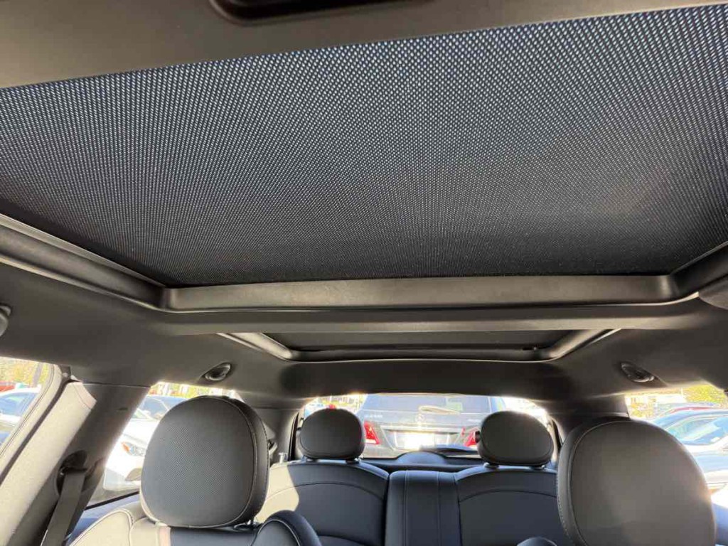 2022 MINI Cooper Image 21