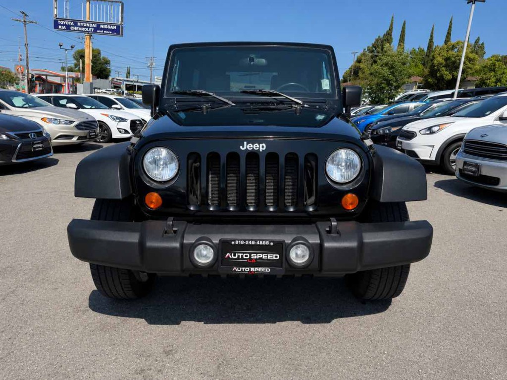 2008 Jeep Wrangler Image 2