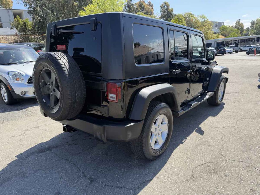 2008 Jeep Wrangler Image 6