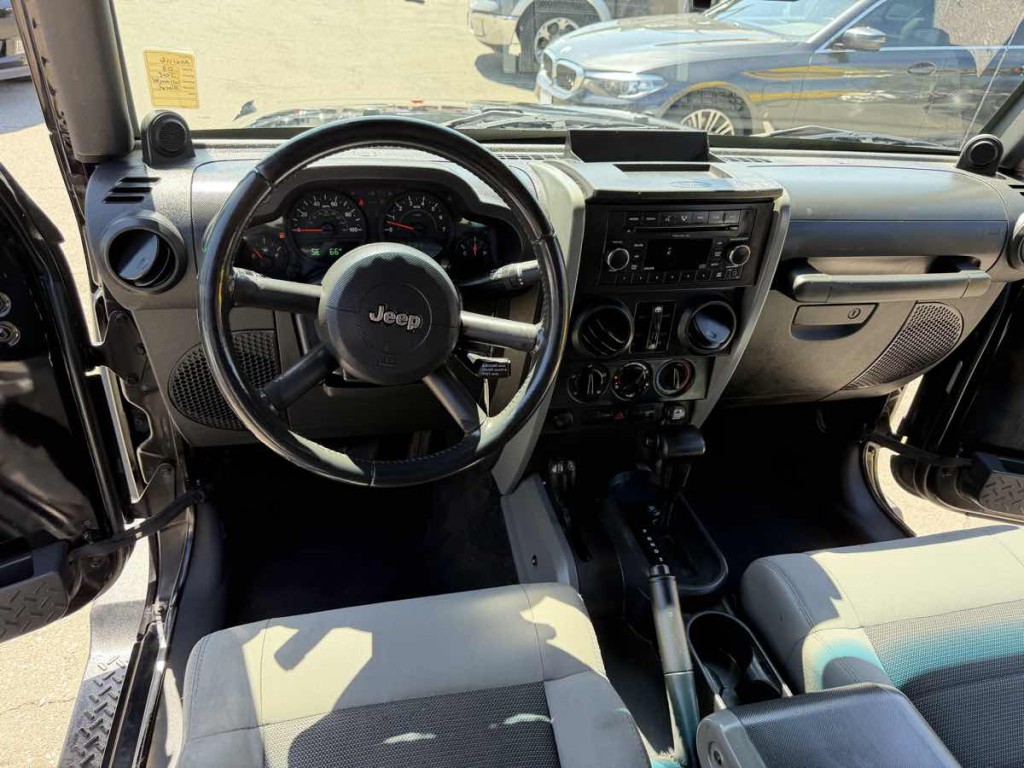 2008 Jeep Wrangler Image 12