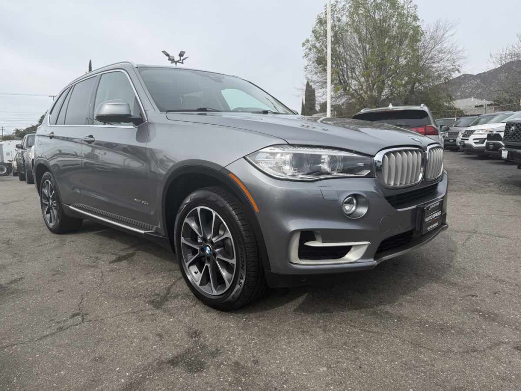 2016 BMW X5 Image 1