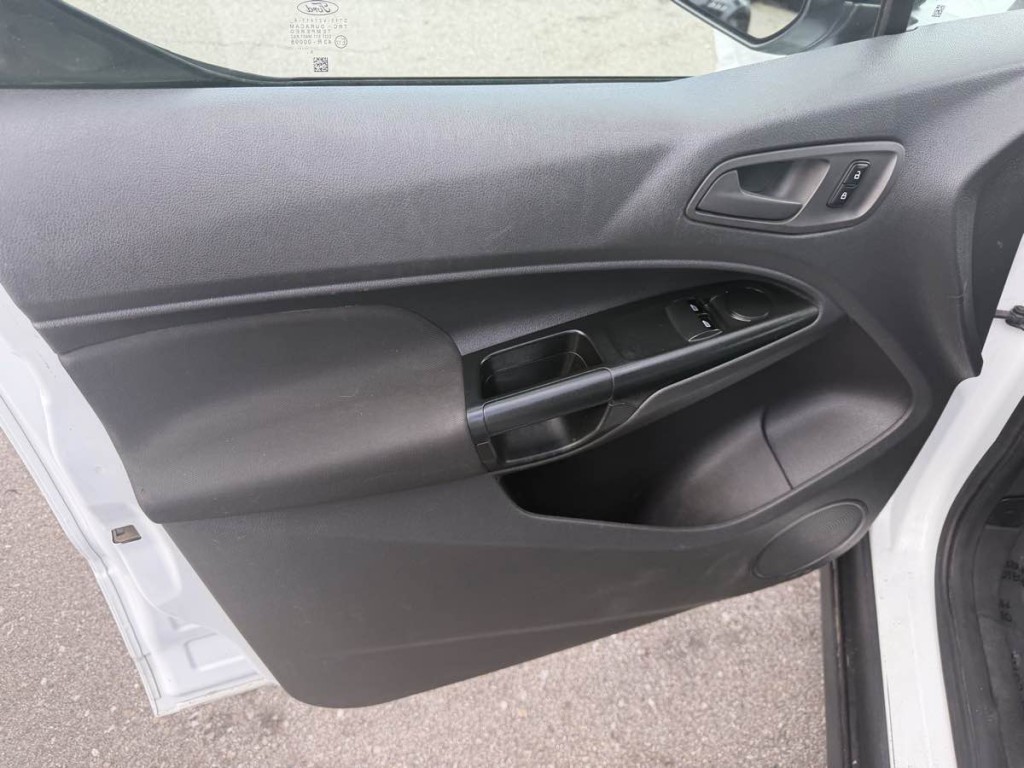 2017 Ford Transit Connect Image 8