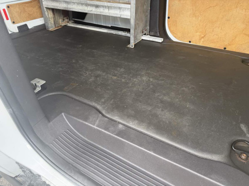 2017 Ford Transit Connect Image 17