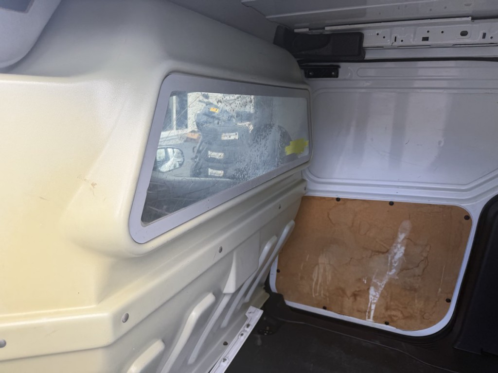 2017 Ford Transit Connect Image 24