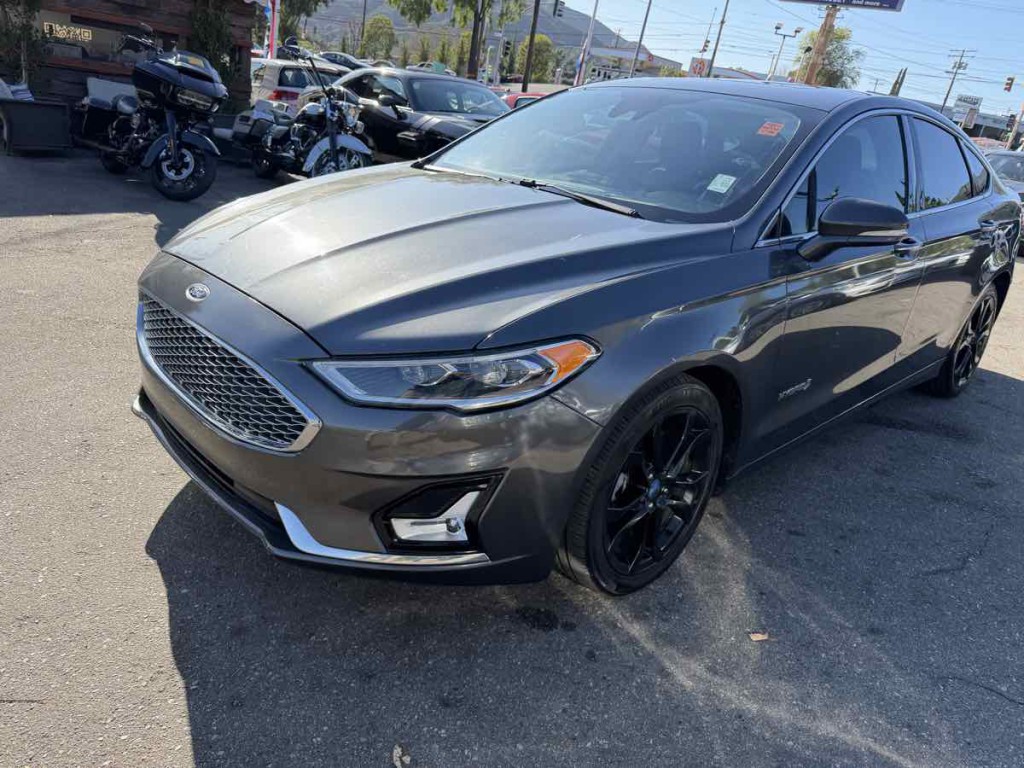 2019 Ford Fusion Image 3